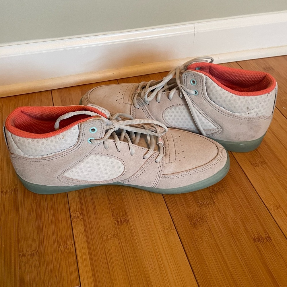 ES Accel slim mens shoes 10.5 skate skating